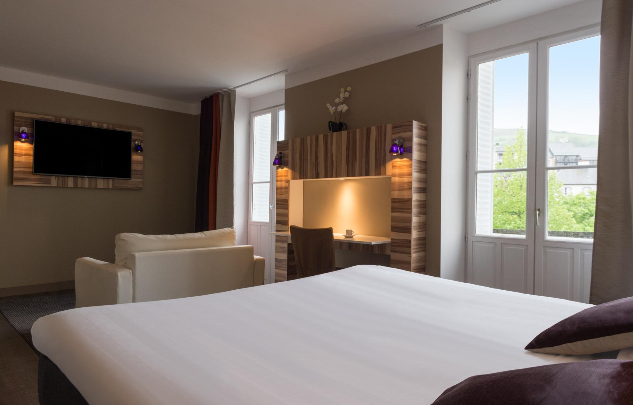 The Originals Boutique, Grand Hotel Saint-Pierre, Aurillac Zewnętrze zdjęcie