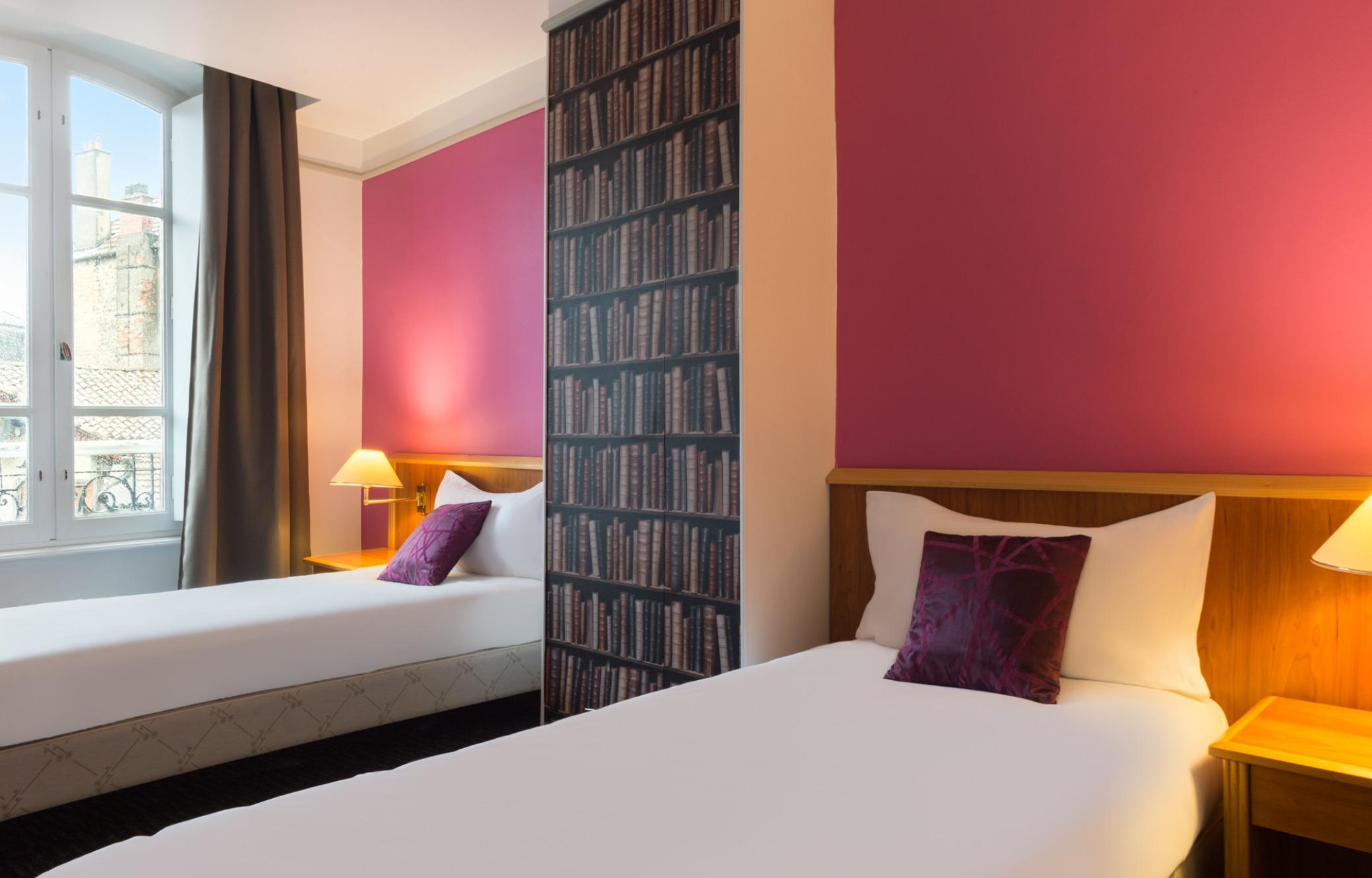 The Originals Boutique, Grand Hotel Saint-Pierre, Aurillac Zewnętrze zdjęcie
