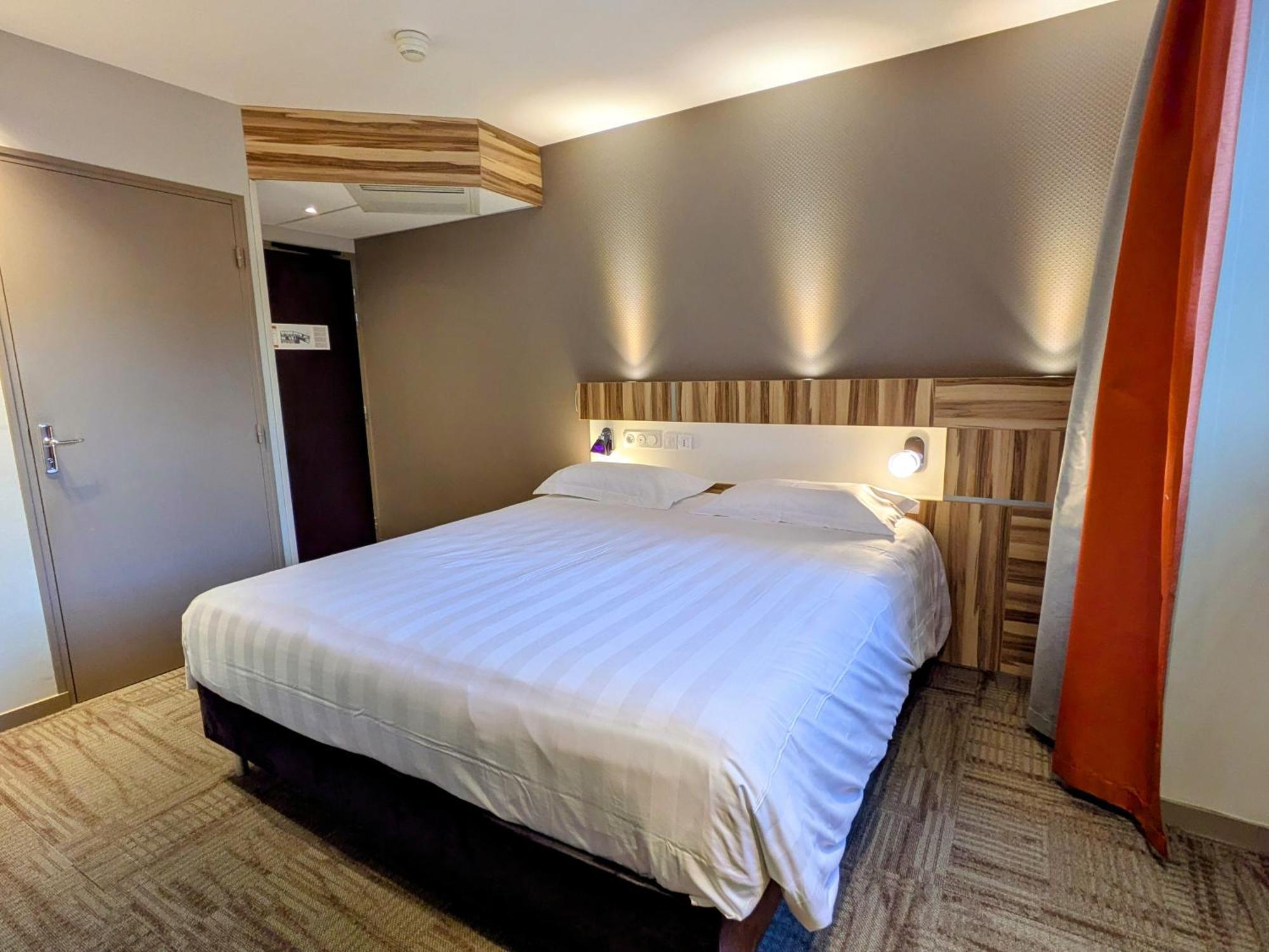 The Originals Boutique, Grand Hotel Saint-Pierre, Aurillac Zewnętrze zdjęcie