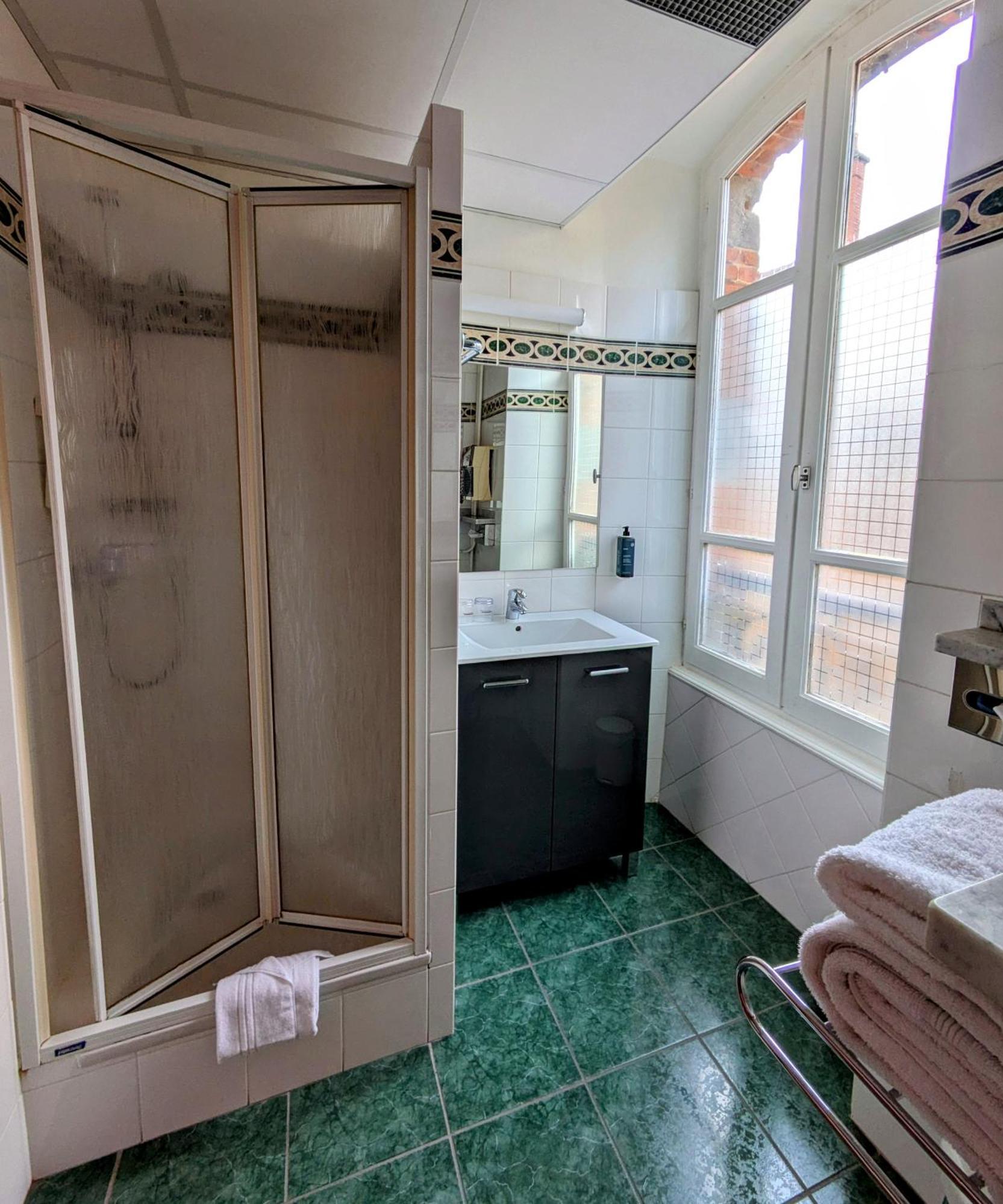 The Originals Boutique, Grand Hotel Saint-Pierre, Aurillac Zewnętrze zdjęcie
