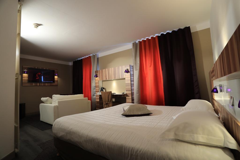 The Originals Boutique, Grand Hotel Saint-Pierre, Aurillac Zewnętrze zdjęcie
